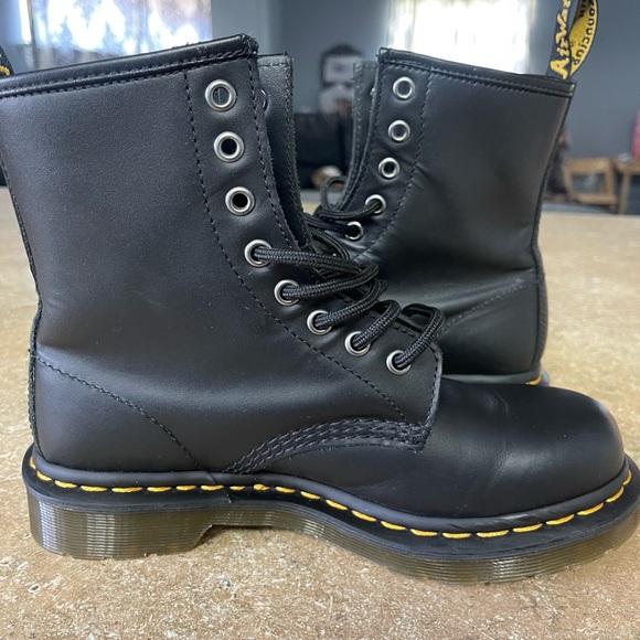 Dr. Martens Women’s Boots - Picture 6 of 8